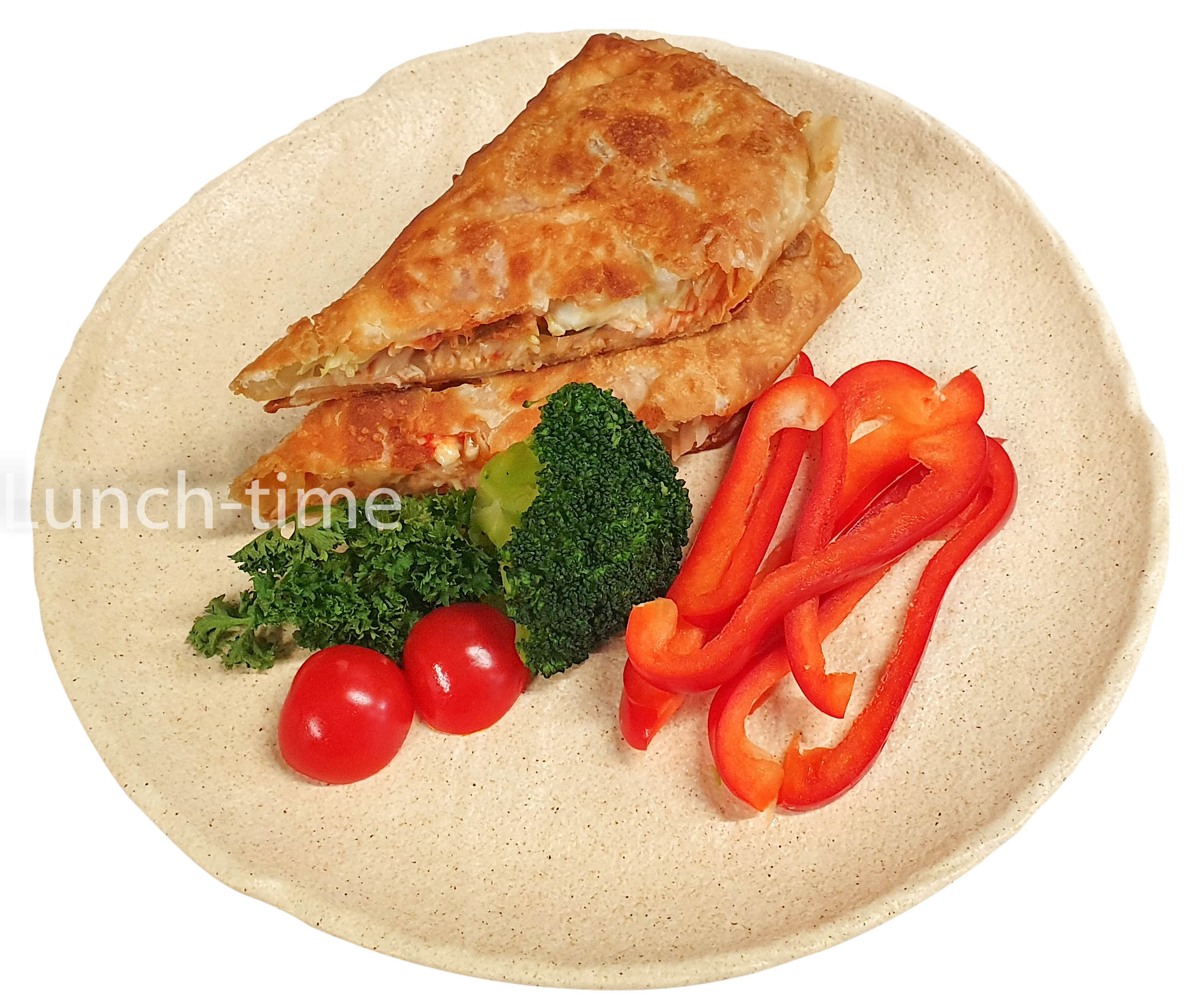 Конвертик с курицей и сыром сулугуни в тесте фило, с овощами   200/40 ланч тайм
