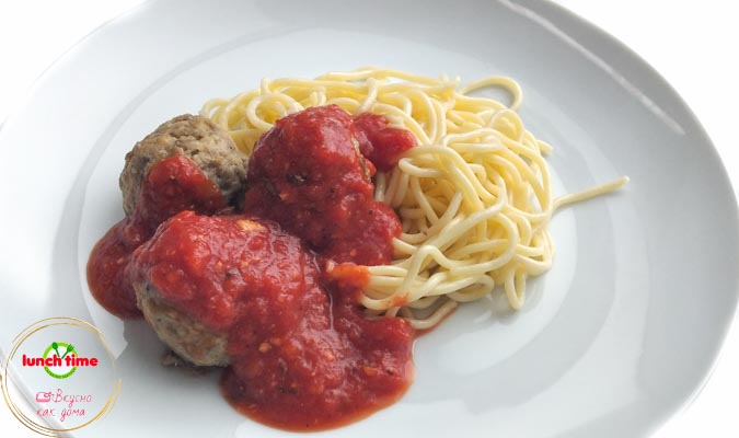Спагетти с мясными шариками по-итальянски (говядина, свинина, томаты, лук, чеснок, розмарин, перец молотый) 300 гр. ланч тайм